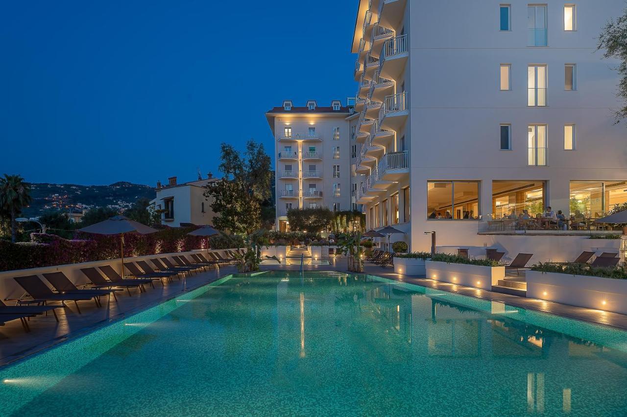 Hotel Conca Park Sorrento Bagian luar foto
