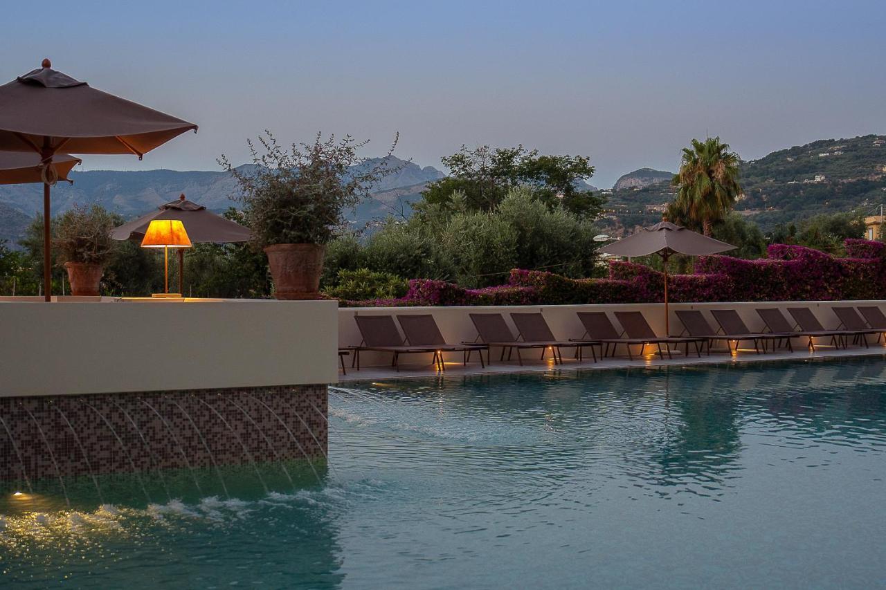 Hotel Conca Park Sorrento Bagian luar foto